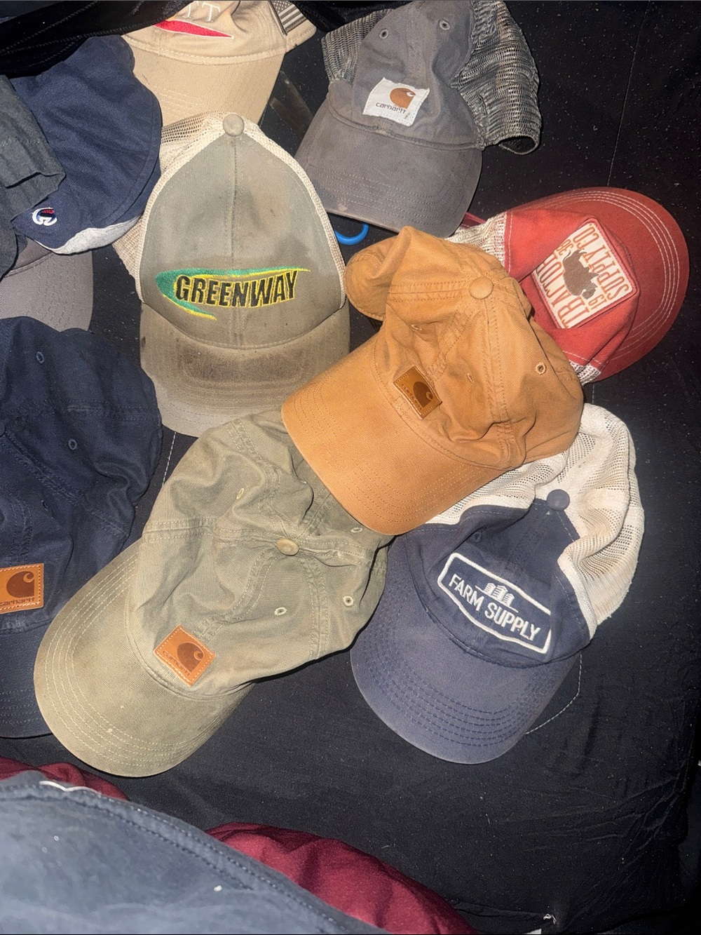 Carhartt Mixed Workwear Caps in Tan, Olive, Navy & Red best offer 20 apiece